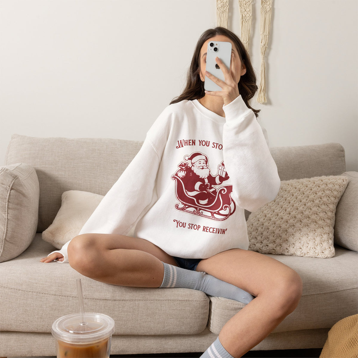 When You Stop Believin' You Stop Receivin''Christmas Sweatshirt – Vintage Santa  Crewneck